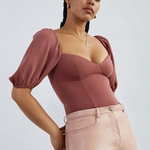 Aritzia Wilfred Novella blouse - short sleeve